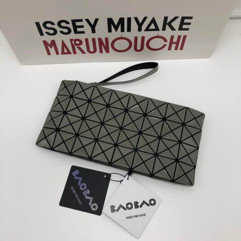 Issey Miyake 31x16x3.5cm Yt4