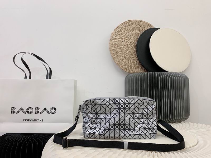 Issey Miyake BB89-AG131 23x15x11cm Yt7