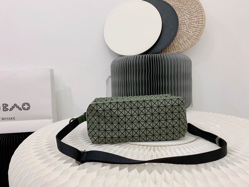 Issey Miyake BB89-AG131 23x15x11cm Yt8