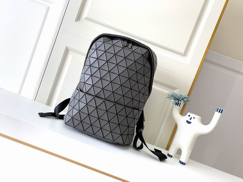 Issey Miyake 45x30x9cm Yt Seven colors