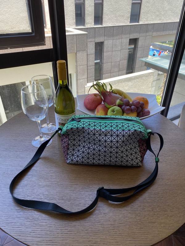 Issey Miyake 25.5x14.5x11cm Yt 3colors