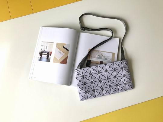 BB83-AG421 28X16cm YT 4