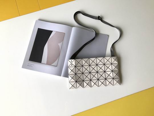 BB83-AG421 28X16cm YT 5