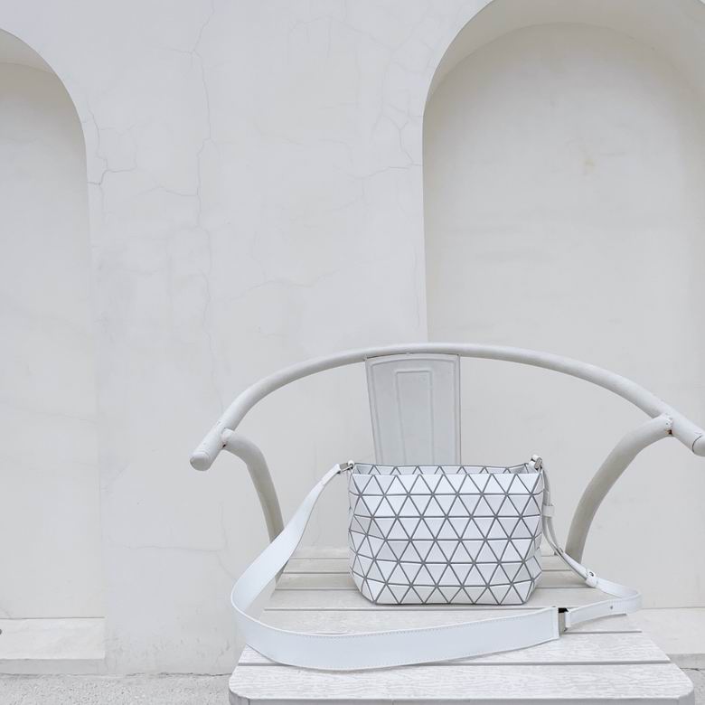 BB91-AG314 31X16.5X11cm YT 6colour