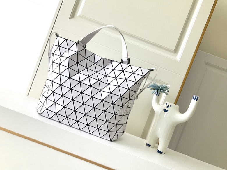 BB93-AG301 42X29X13cm YT 5