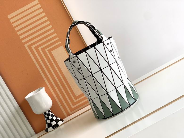 180200220 21X11.5cm YT 1