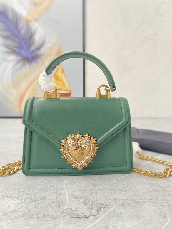 Devotion 24X17X9cm 072801 YT 7