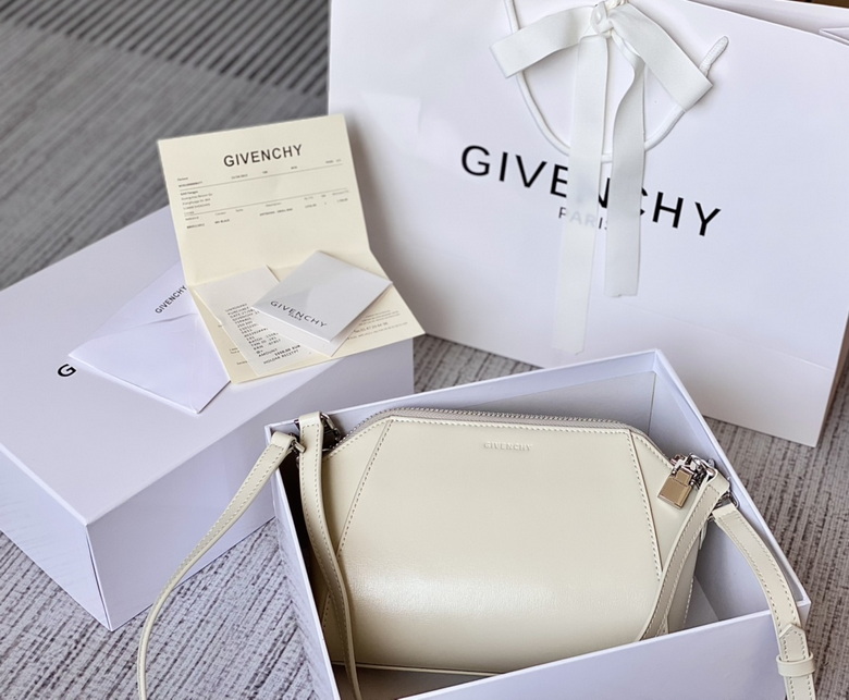 19982-5 20X7X16cm YT 8