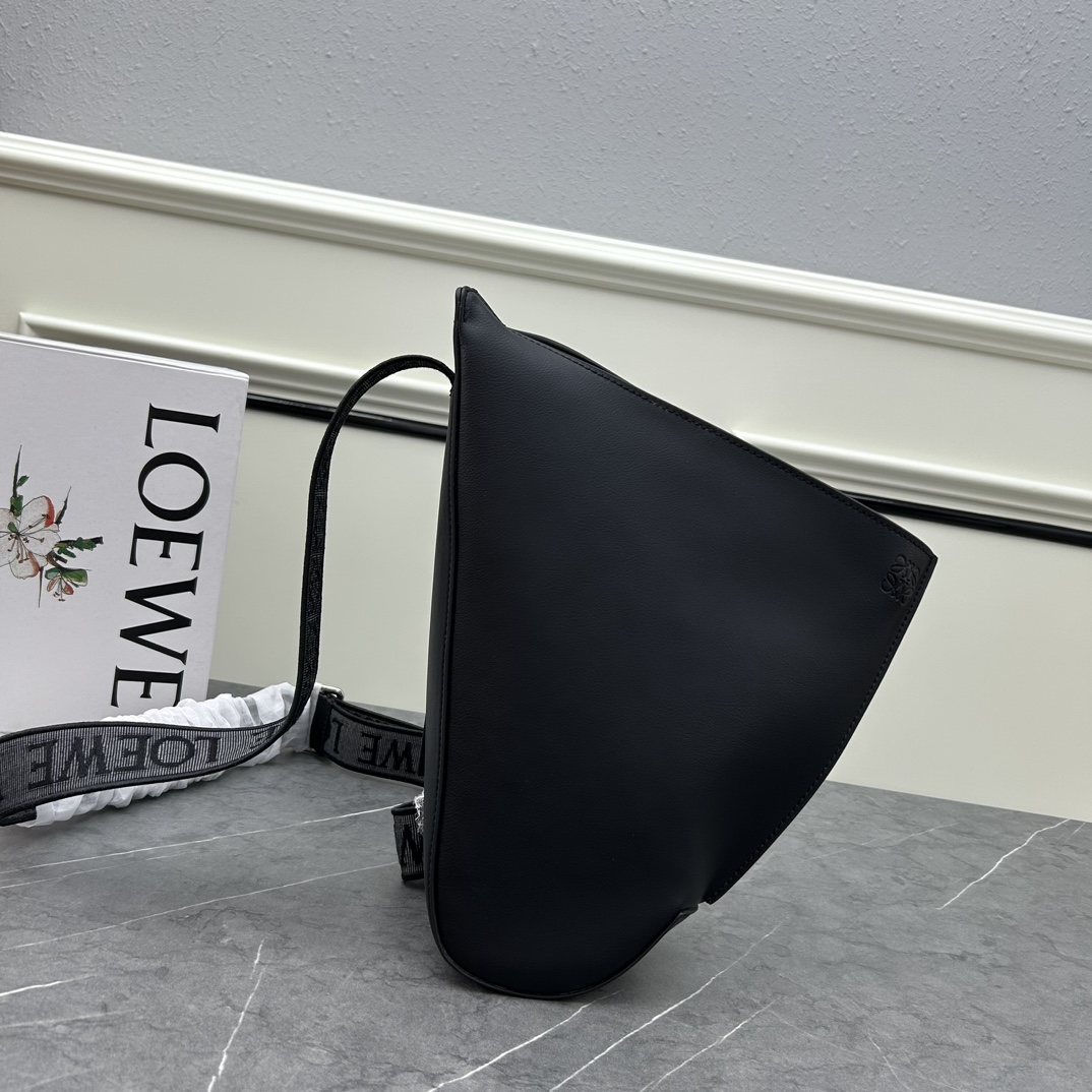 Loewe S327 34x17.5x13cm ww (22)