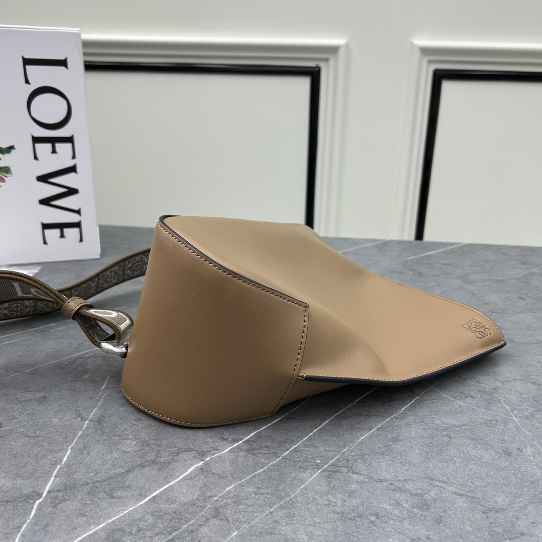Loewe S327 34x17.5x13cm ww (34)