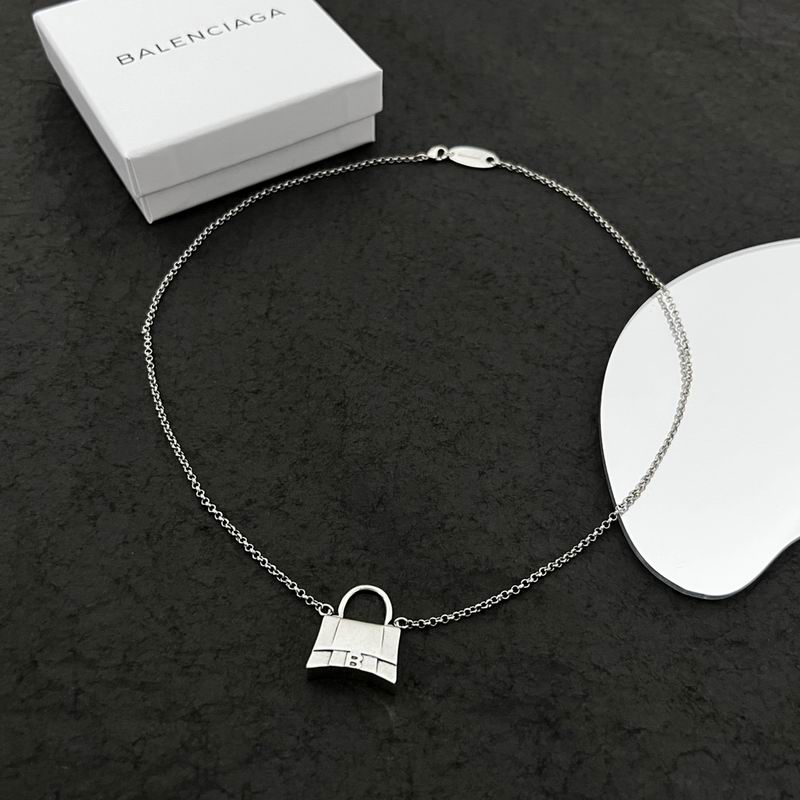 Balenciaga Necklace 05lyr61