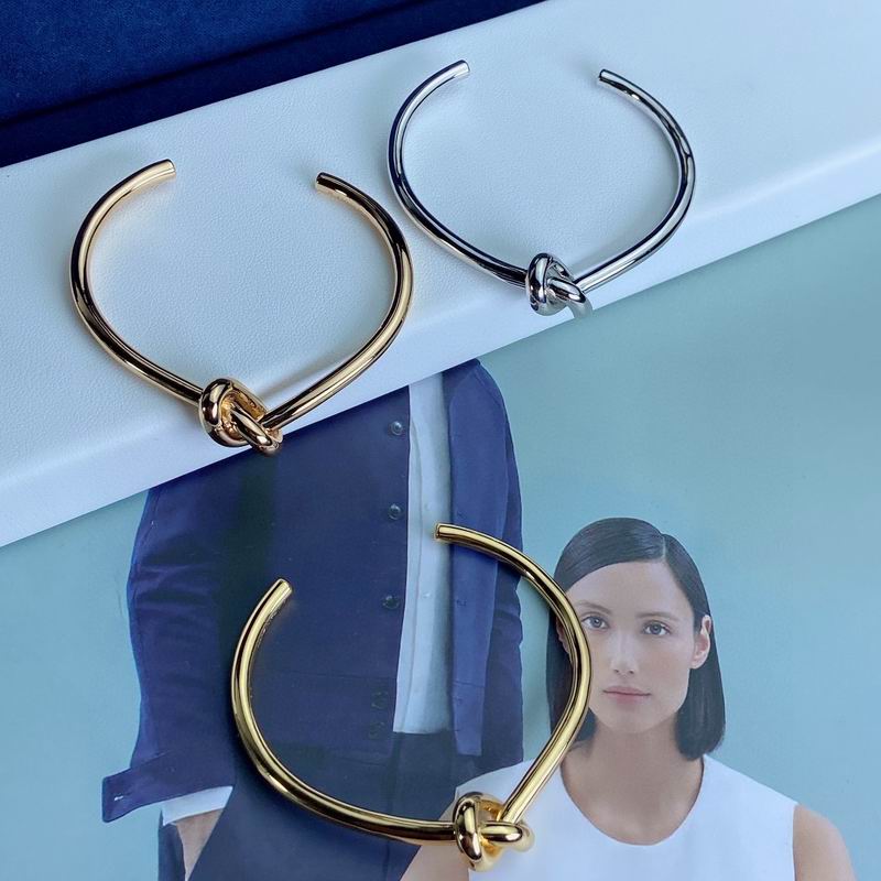 Cartier bracelet 03lyx89