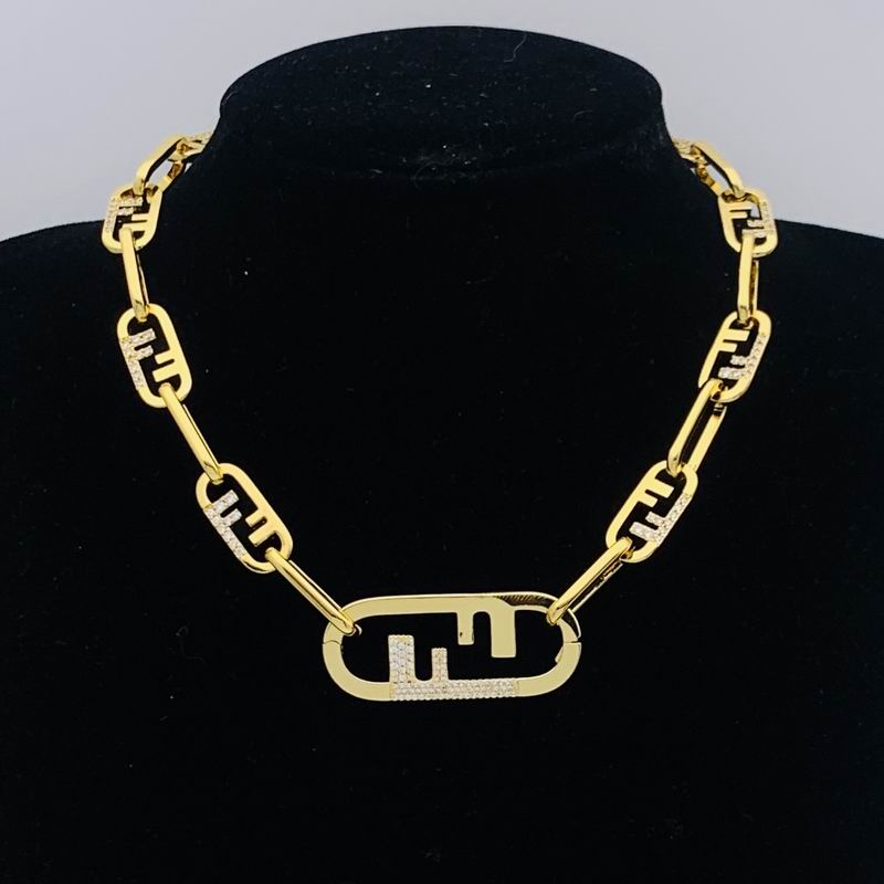 Fendi necklace 06lyx61