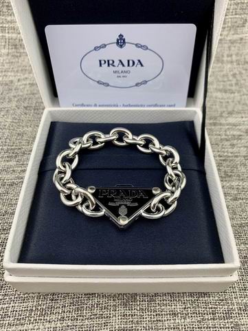Prada bracelet 05lyh15