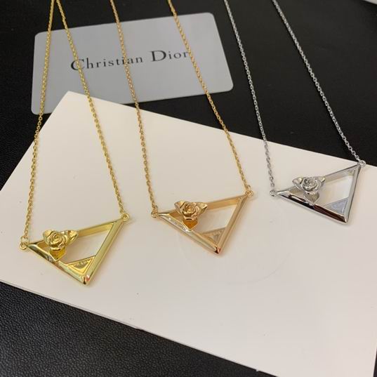 Prada necklace 05lyh11