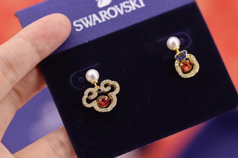 Swarovski Earring 04lyx55