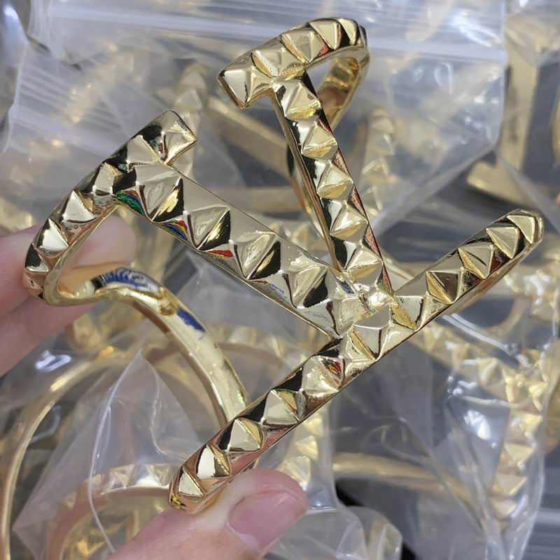 Valentino bracelet 05lyx35