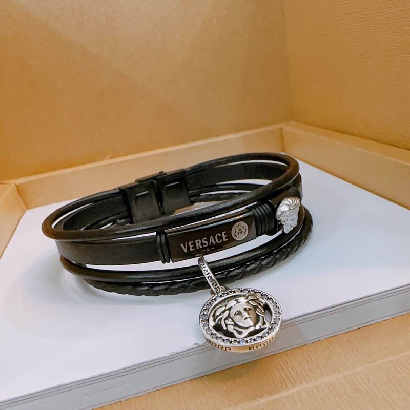 Versace bracelet 04lyx60