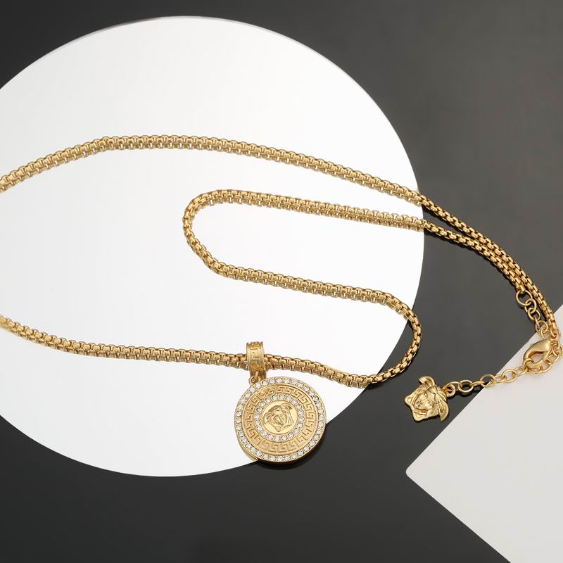 Versace necklace 05lyx26