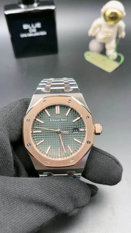 AP watch 30 (24)