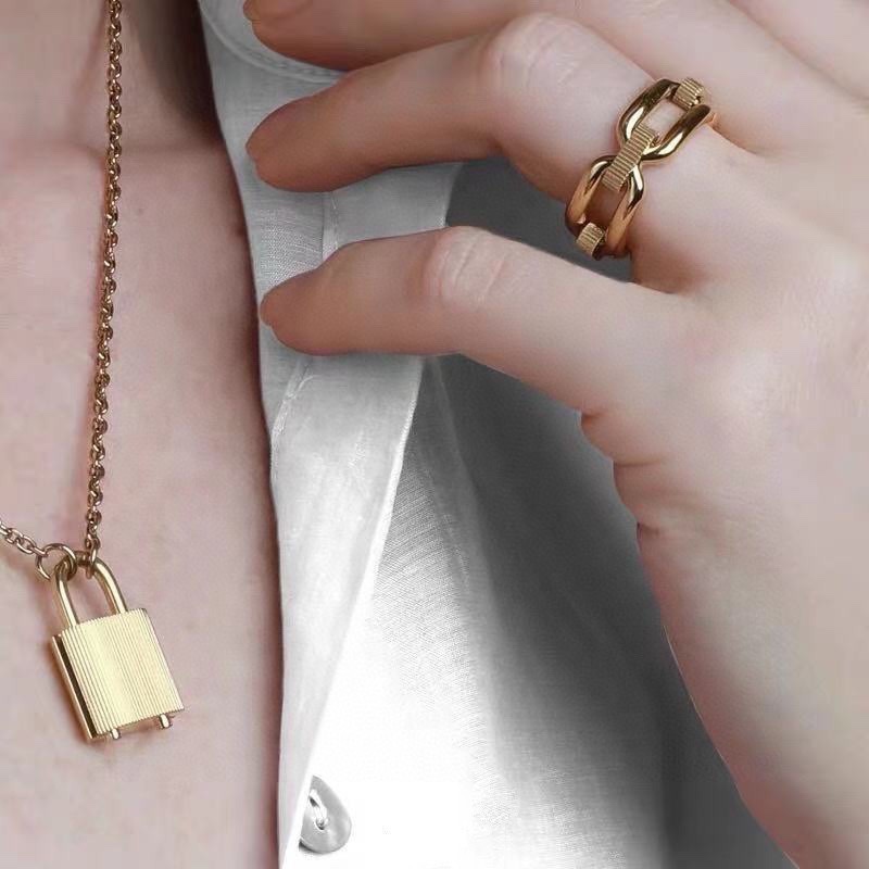 BV Necklace 01lyx15 (2)