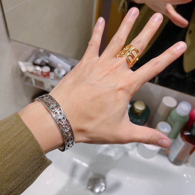 Balenciaga Bracelet 01lyr08 (3)