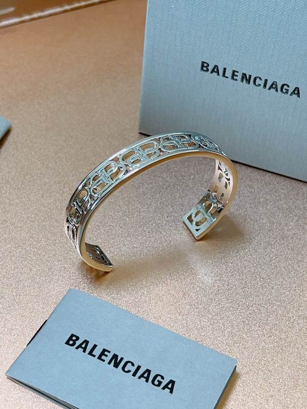 Balenciaga Bracelet 01lyr08 (5)