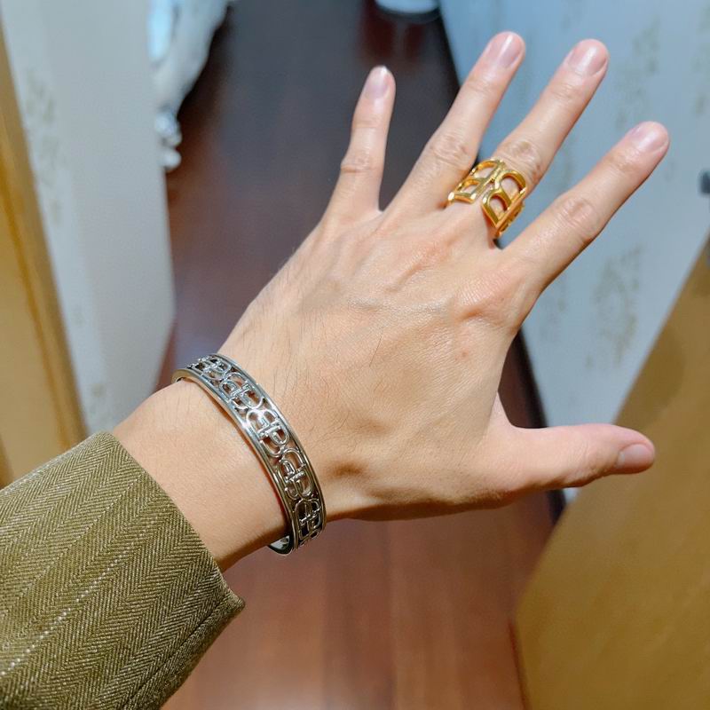 Balenciaga Bracelet 01lyr08 (7)