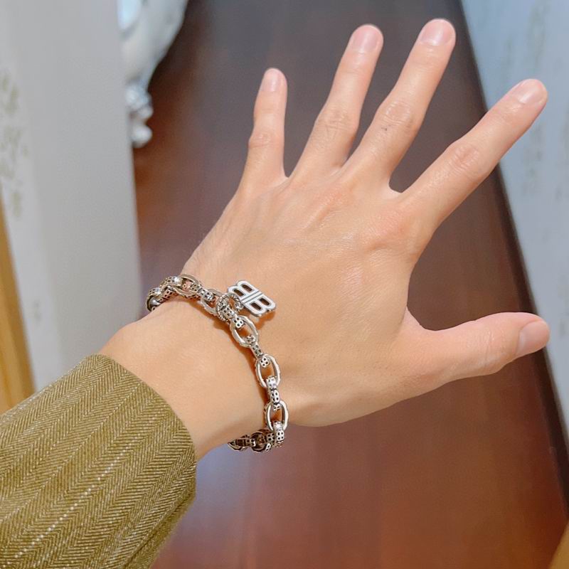 Balenciaga Bracelet 12lyr03 (3)