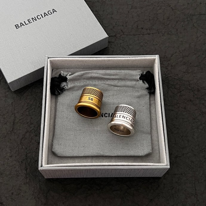 Balenciaga Ring  01lyr3 (3)