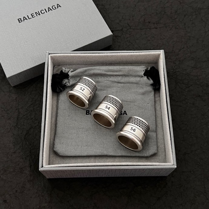 Balenciaga Ring  01lyr3 (4)