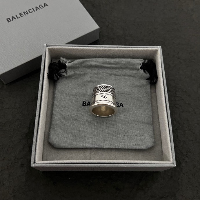 Balenciaga Ring  01lyr3 (9)