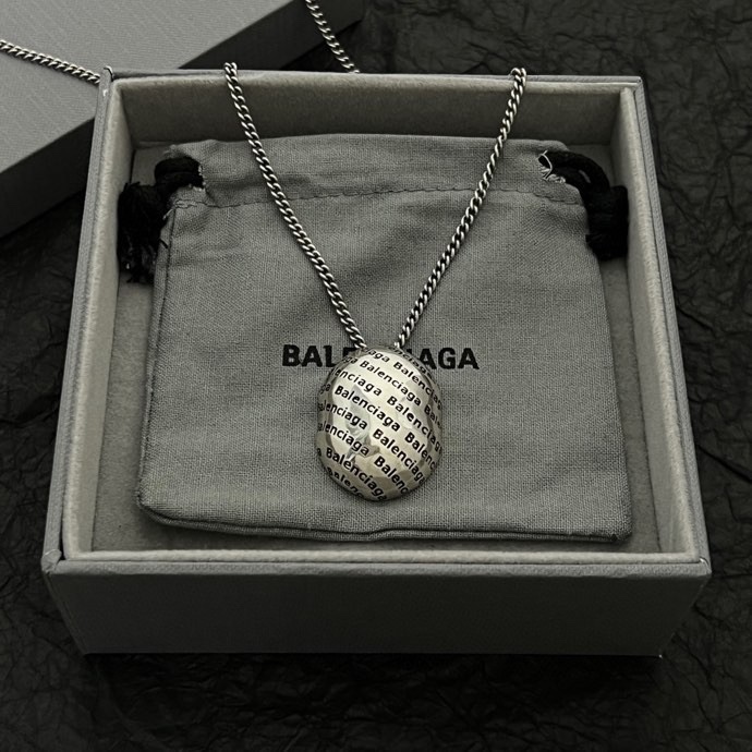 Balenciaga necklace 03lyr23 (10)