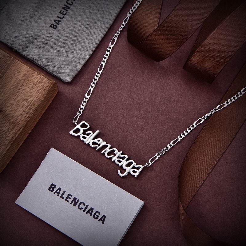 Balenciaga necklace 12lyr03 (3)