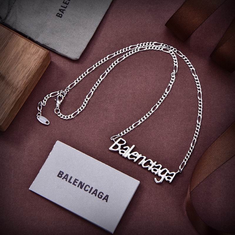 Balenciaga necklace 12lyr03 (5)