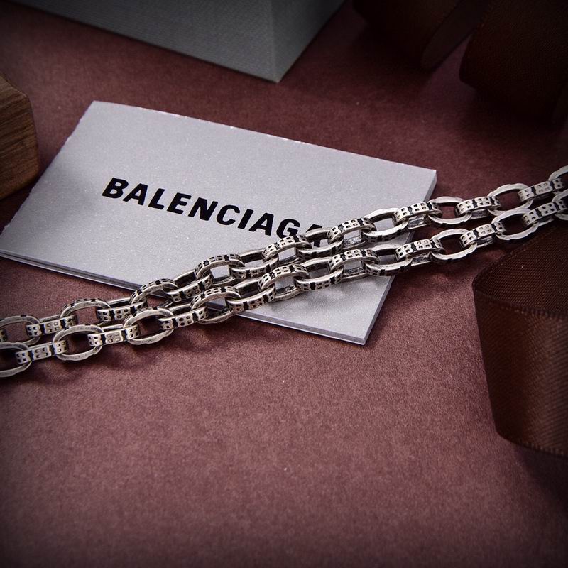 Balenciaga necklace 12lyr04 (5)