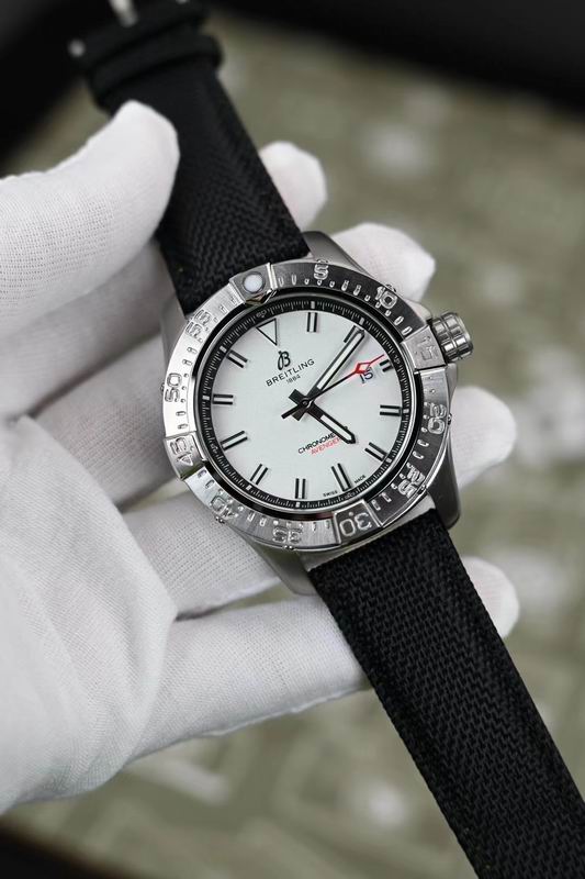 Breitling watch 40-复仇者GMT (2)