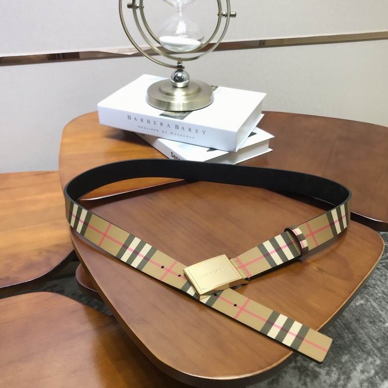 Burberry 34mmX95-125cm 7d (127)