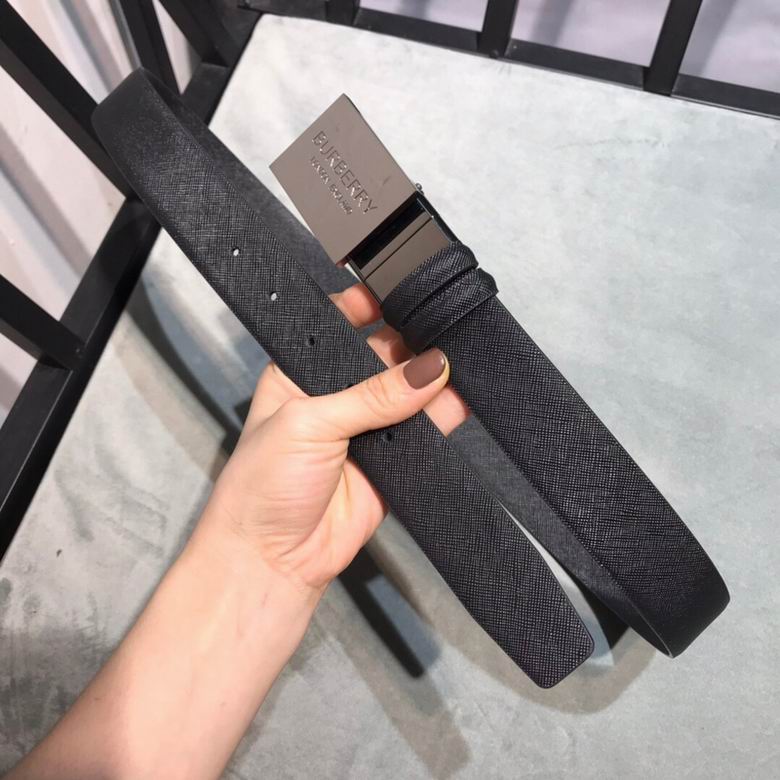 Burberry 34mmX95-125cm 7d (168)