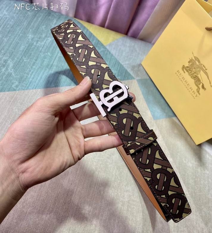 Burberry 34mmX95-125cm 7d (18)