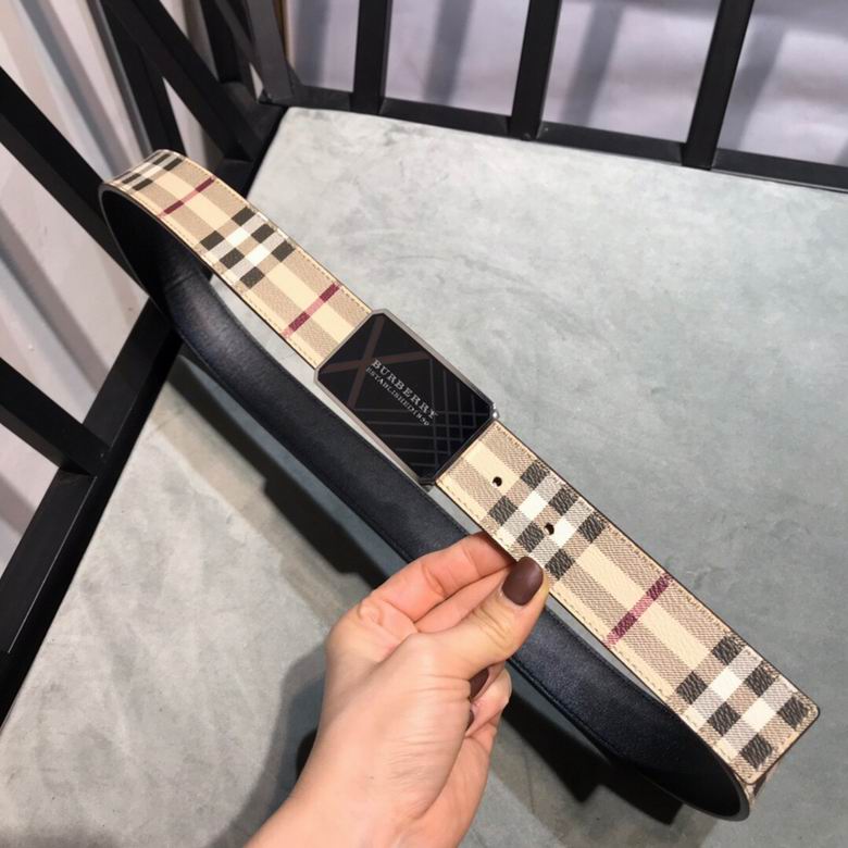 Burberry 34mmX95-125cm 7d (187)