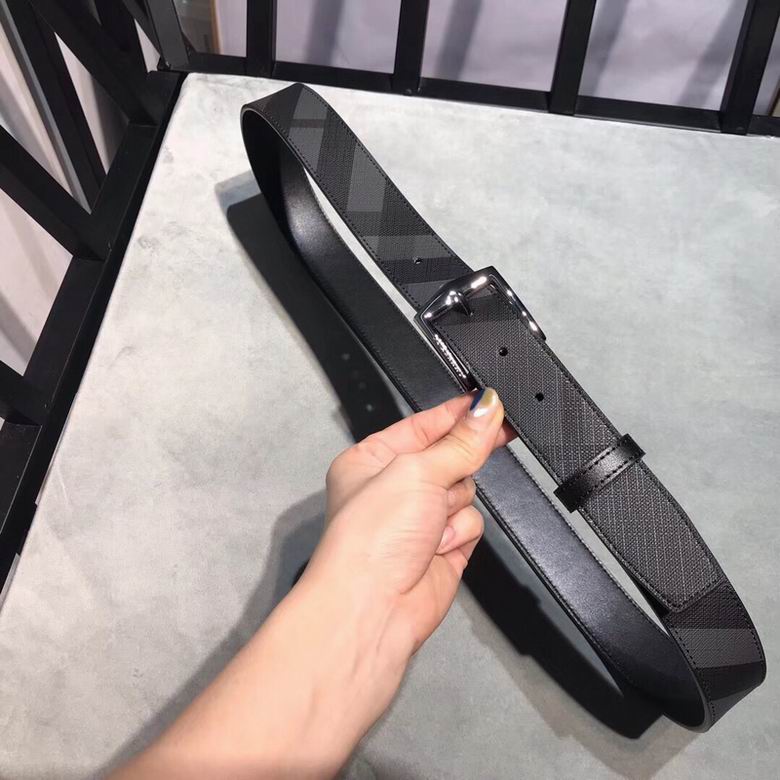 Burberry 34mmX95-125cm 7d (198)