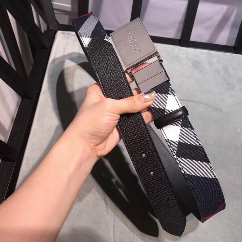 Burberry 34mmX95-125cm 7d (208)