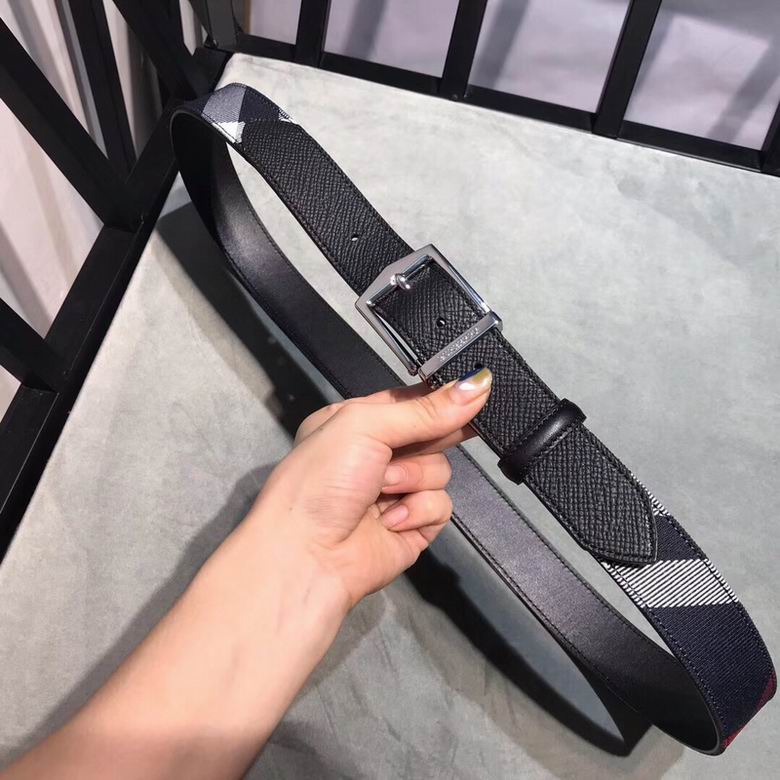 Burberry 34mmX95-125cm 7d (222)