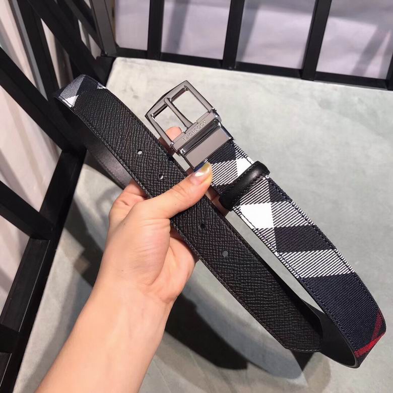 Burberry 34mmX95-125cm 7d (223)