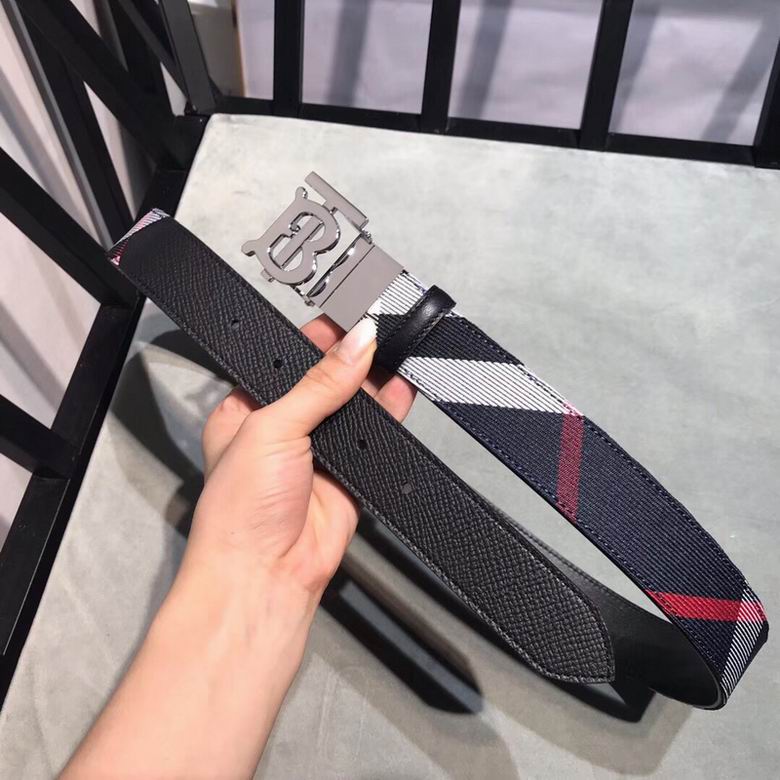 Burberry 34mmX95-125cm 7d (228)