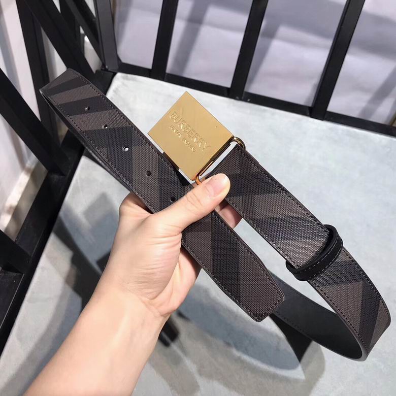 Burberry 34mmX95-125cm 7d (255)