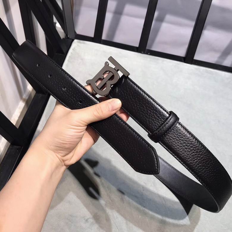 Burberry 34mmX95-125cm 7d (261)