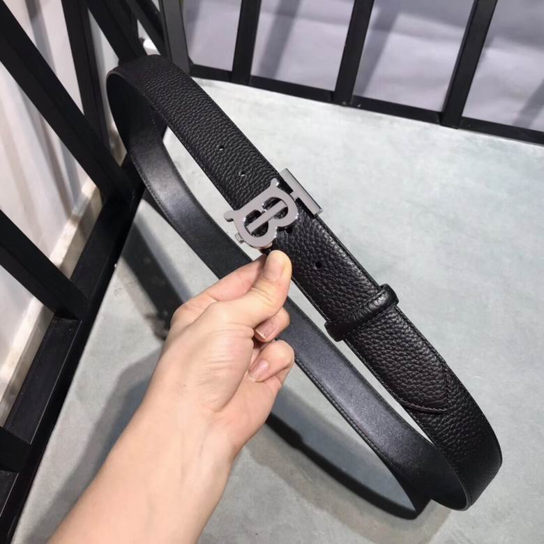 Burberry 34mmX95-125cm 7d (262)