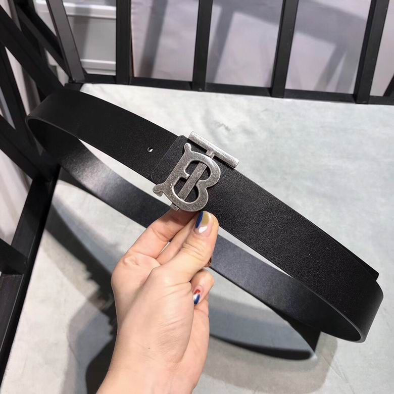 Burberry 38mmX95-125cm 7d  (17)